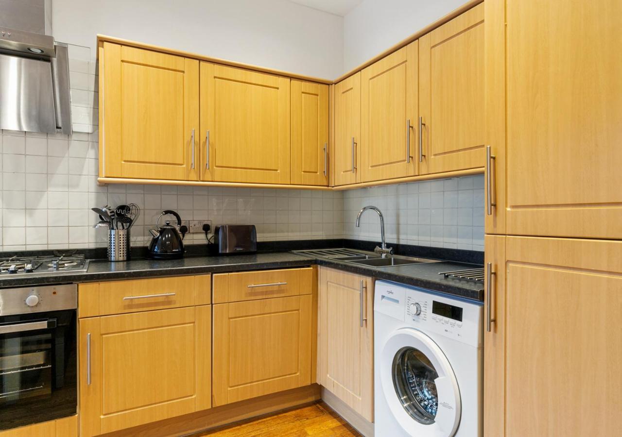 Apartament Two Bed Flat In Bush Hill Park Enfield Zewnętrze zdjęcie