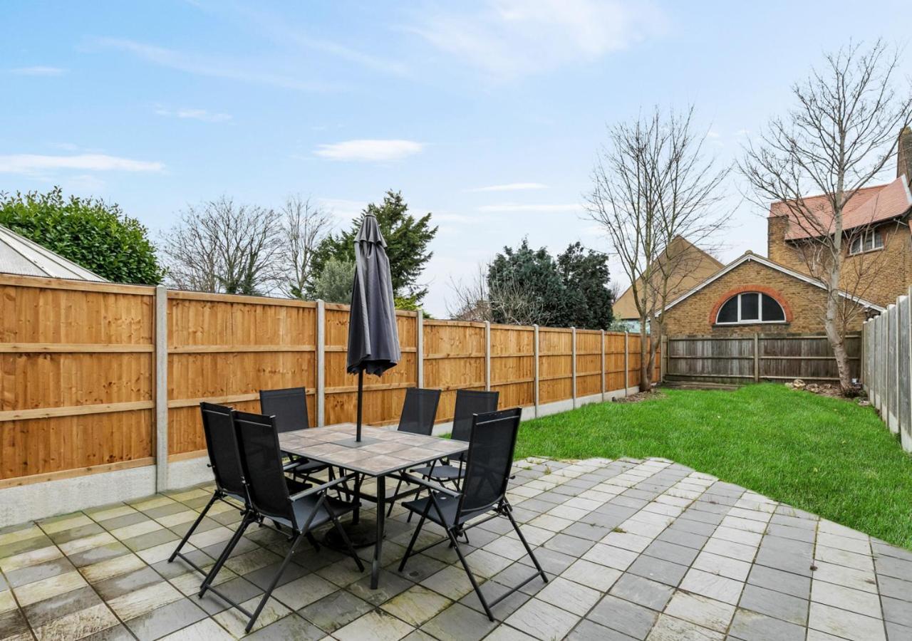 Apartament Two Bed Flat In Bush Hill Park Enfield Zewnętrze zdjęcie