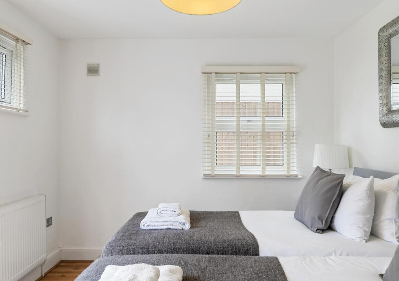 Apartament Two Bed Flat In Bush Hill Park Enfield Zewnętrze zdjęcie