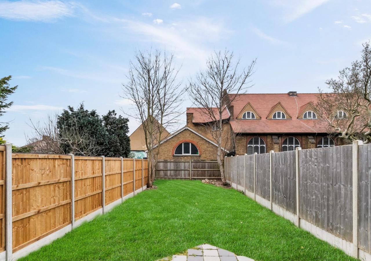 Apartament Two Bed Flat In Bush Hill Park Enfield Zewnętrze zdjęcie
